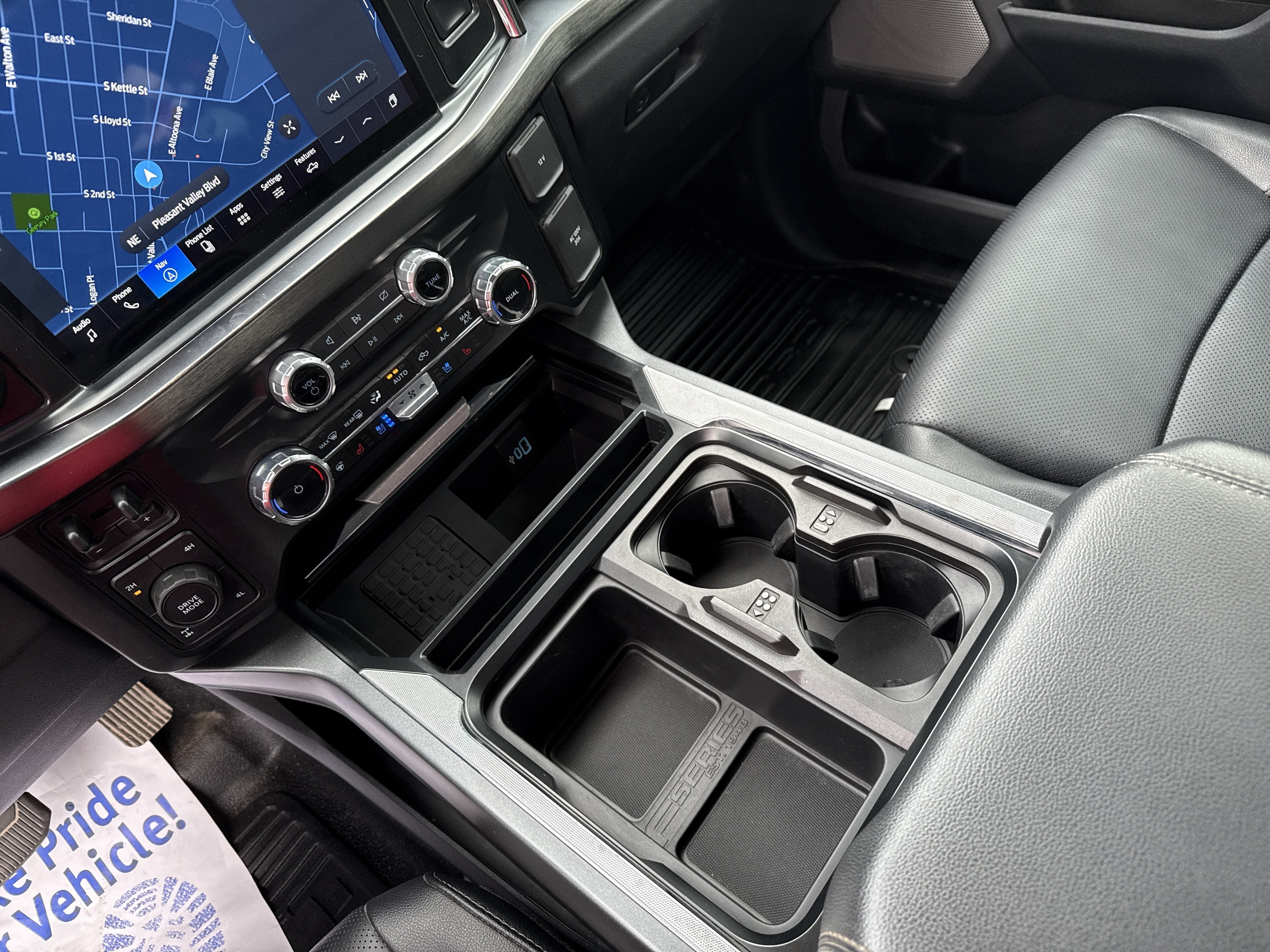 2023 Ford Super Duty F-350 SRW LARIAT