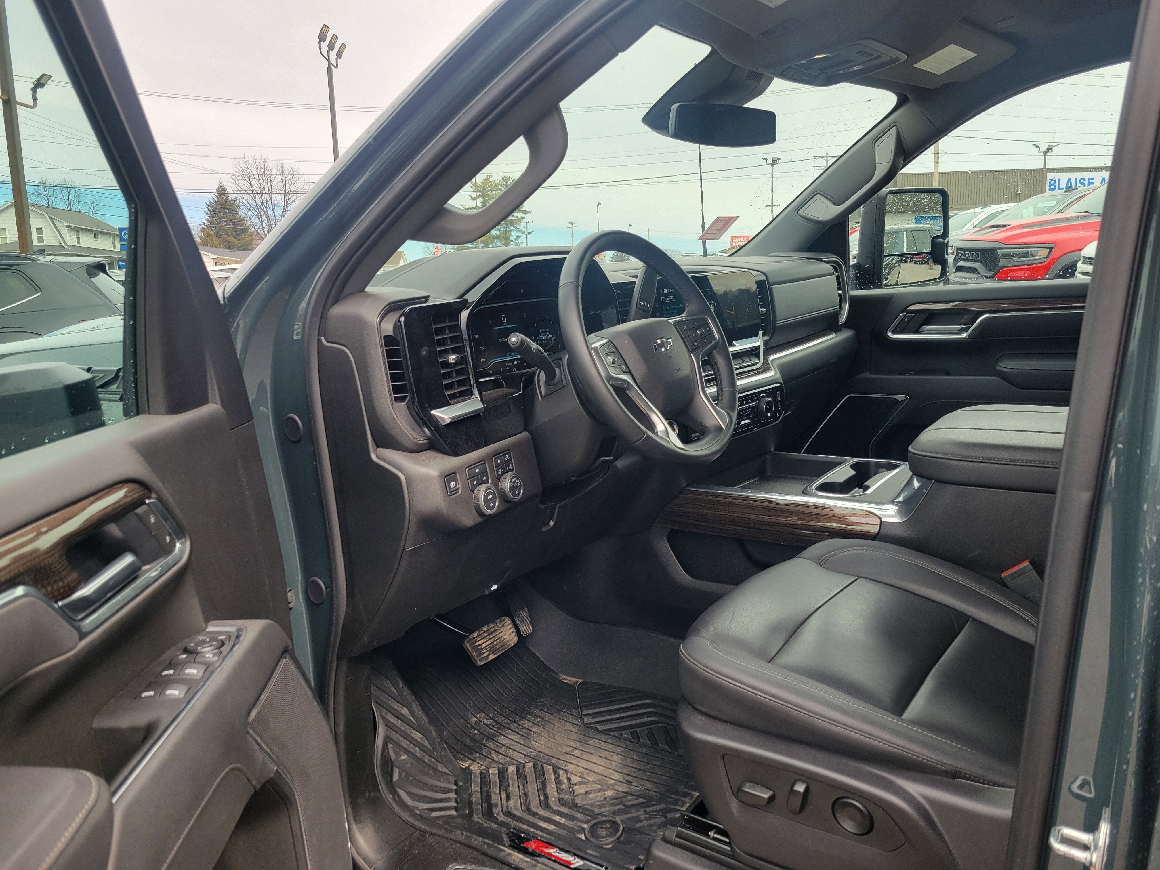 2025 Chevrolet Silverado 2500HD LT