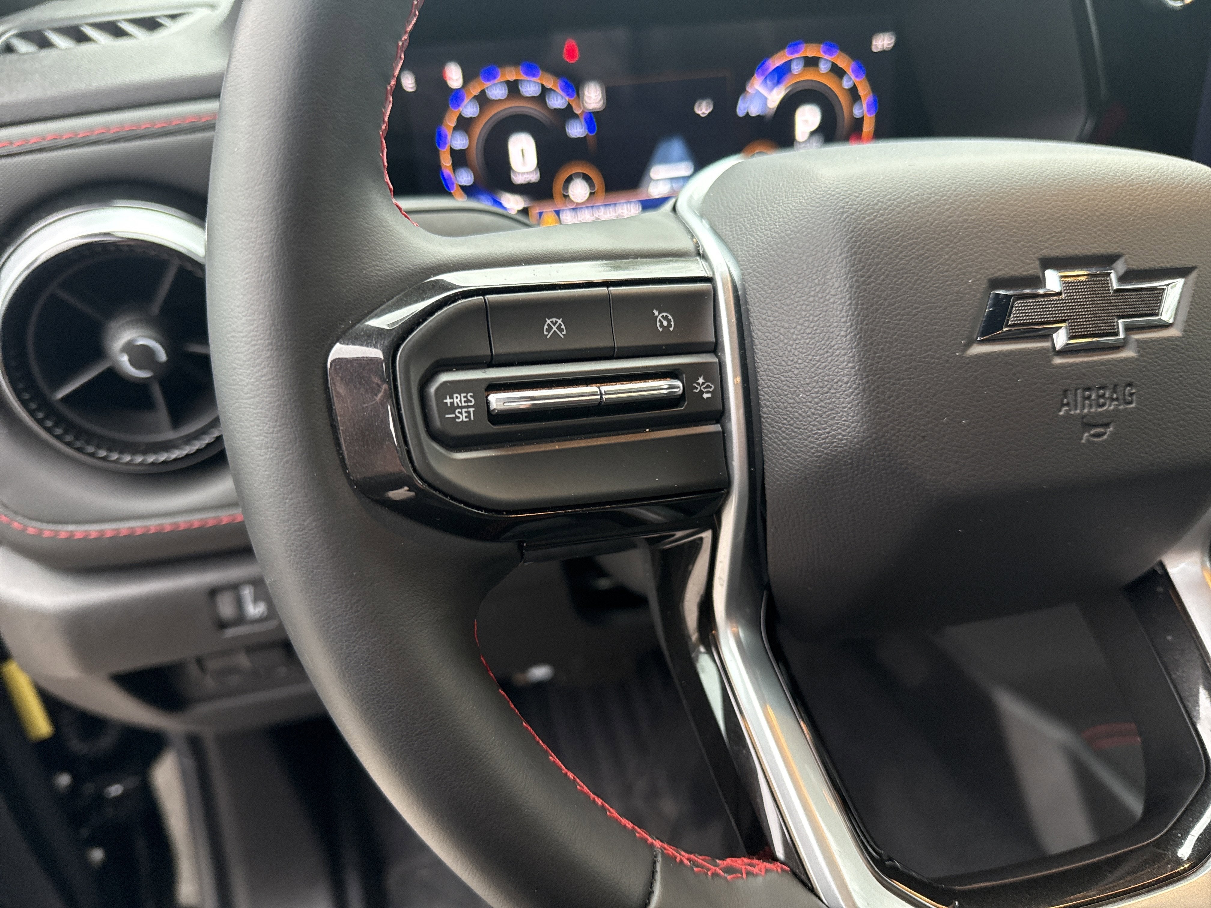 2025 Chevrolet Colorado 4WD Z71