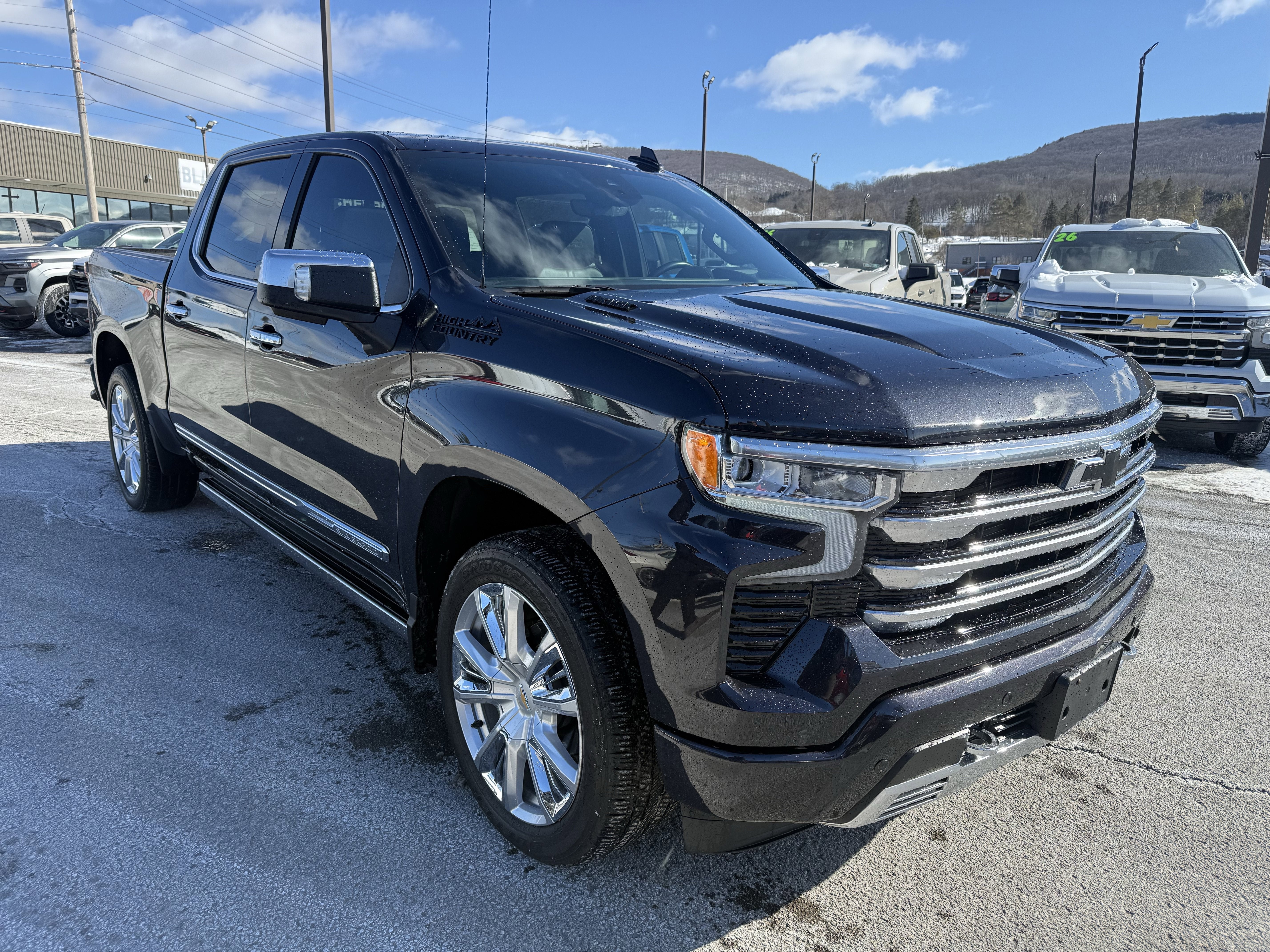 2023 Chevrolet Silverado 1500 High Country