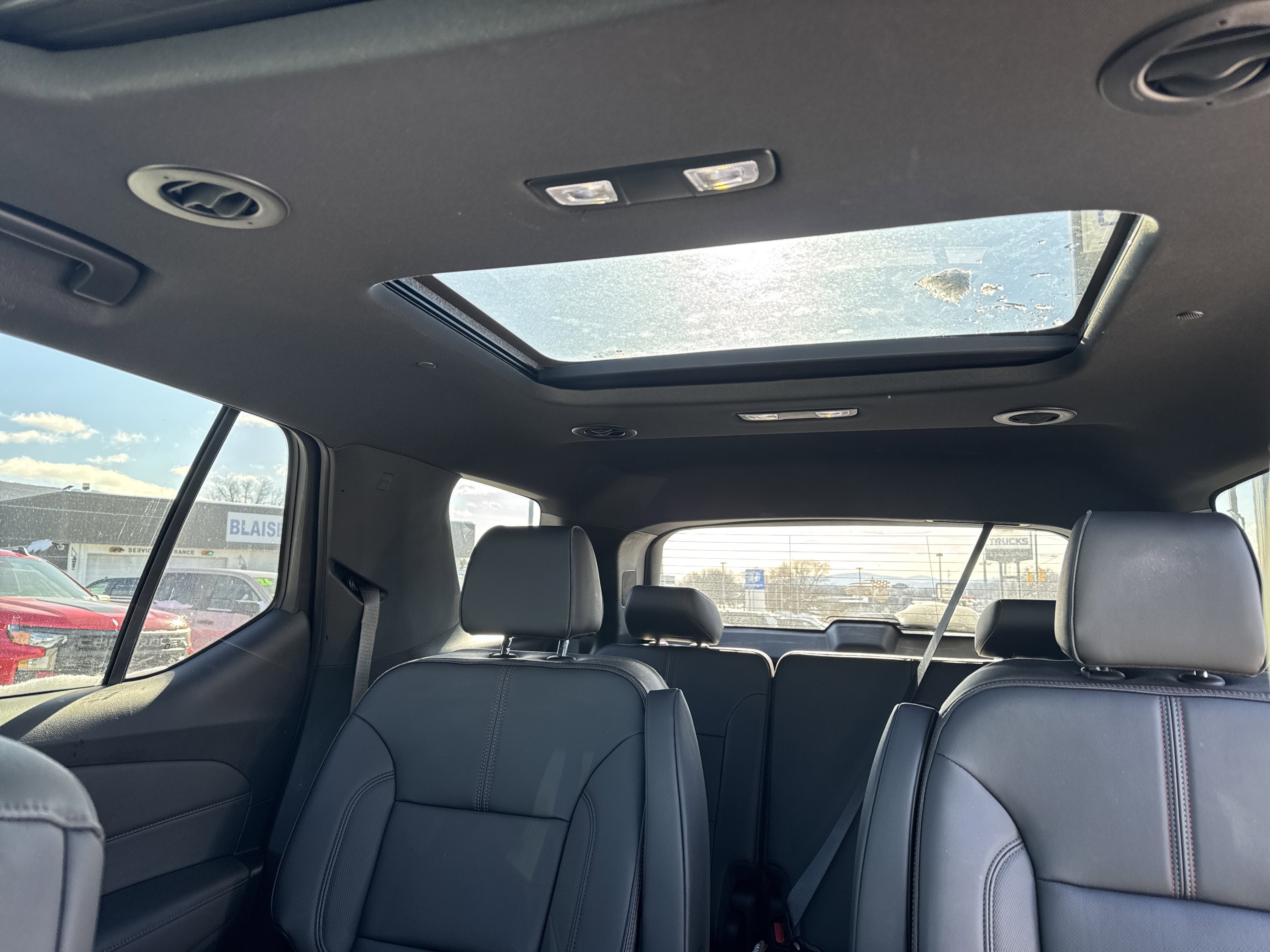 2023 Chevrolet Traverse RS