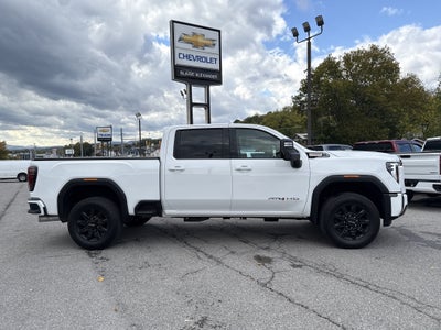 2025 GMC Sierra 2500HD AT4