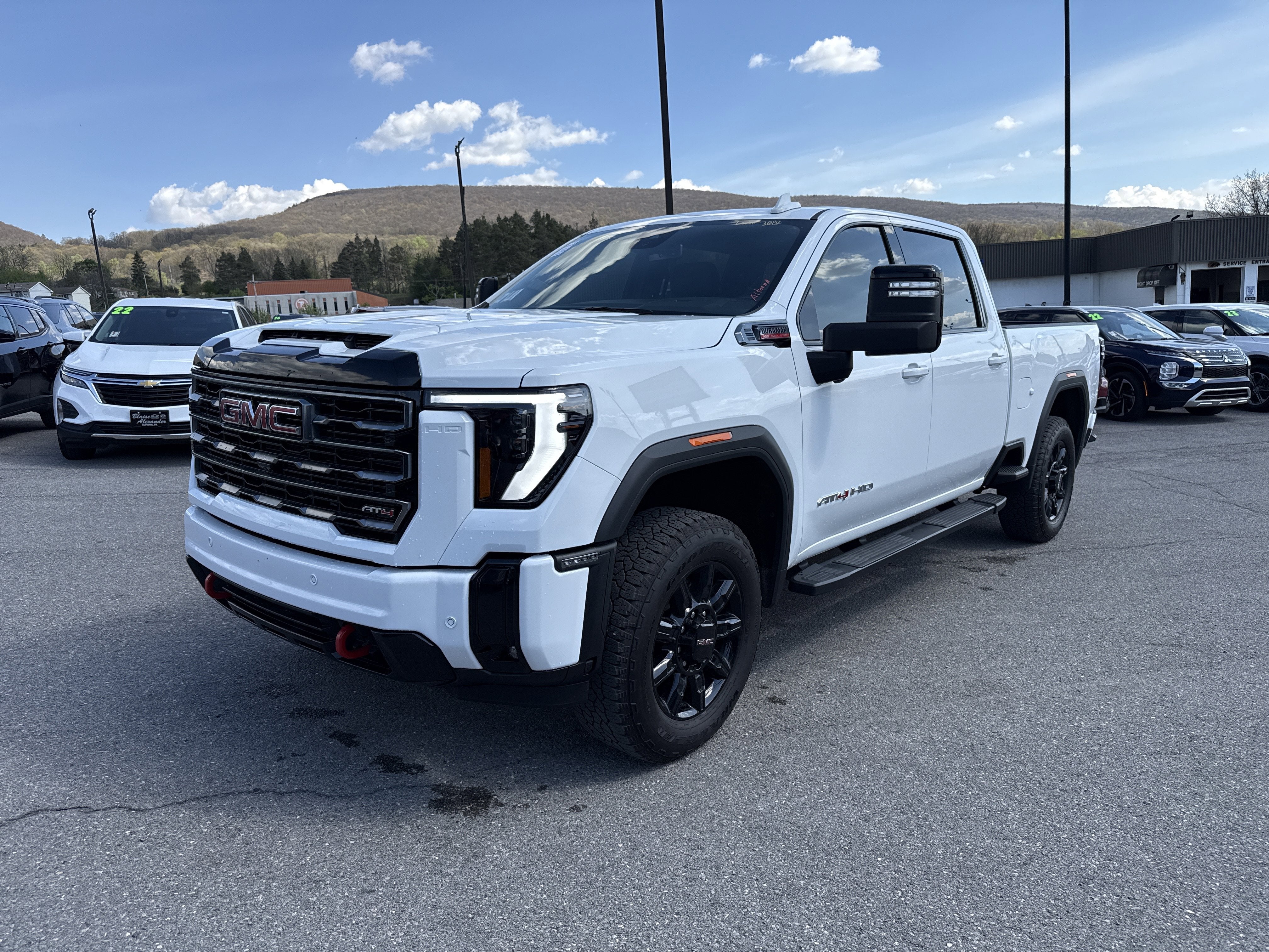 2025 GMC Sierra 2500HD AT4