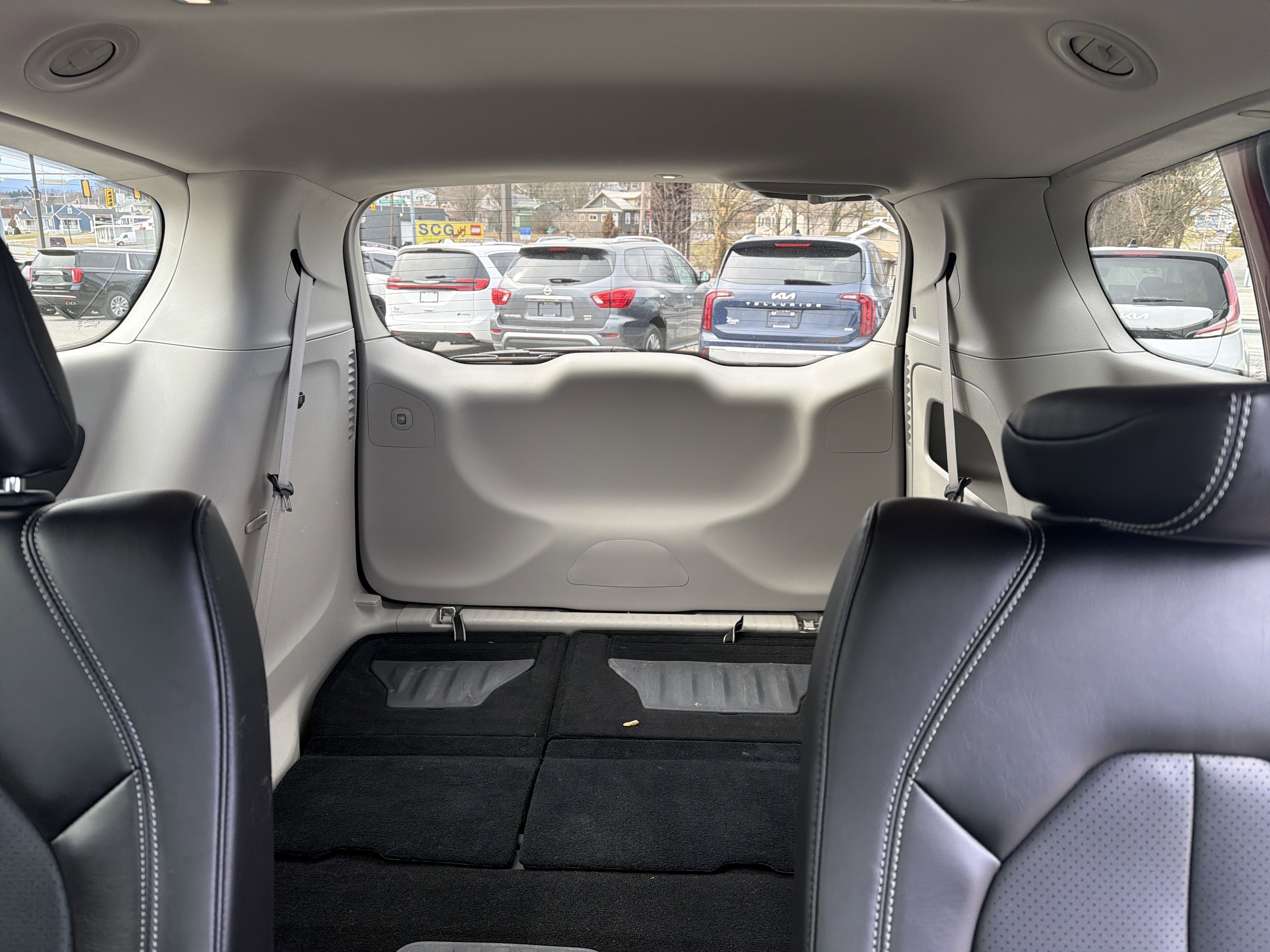 2023 Chrysler Pacifica Touring L