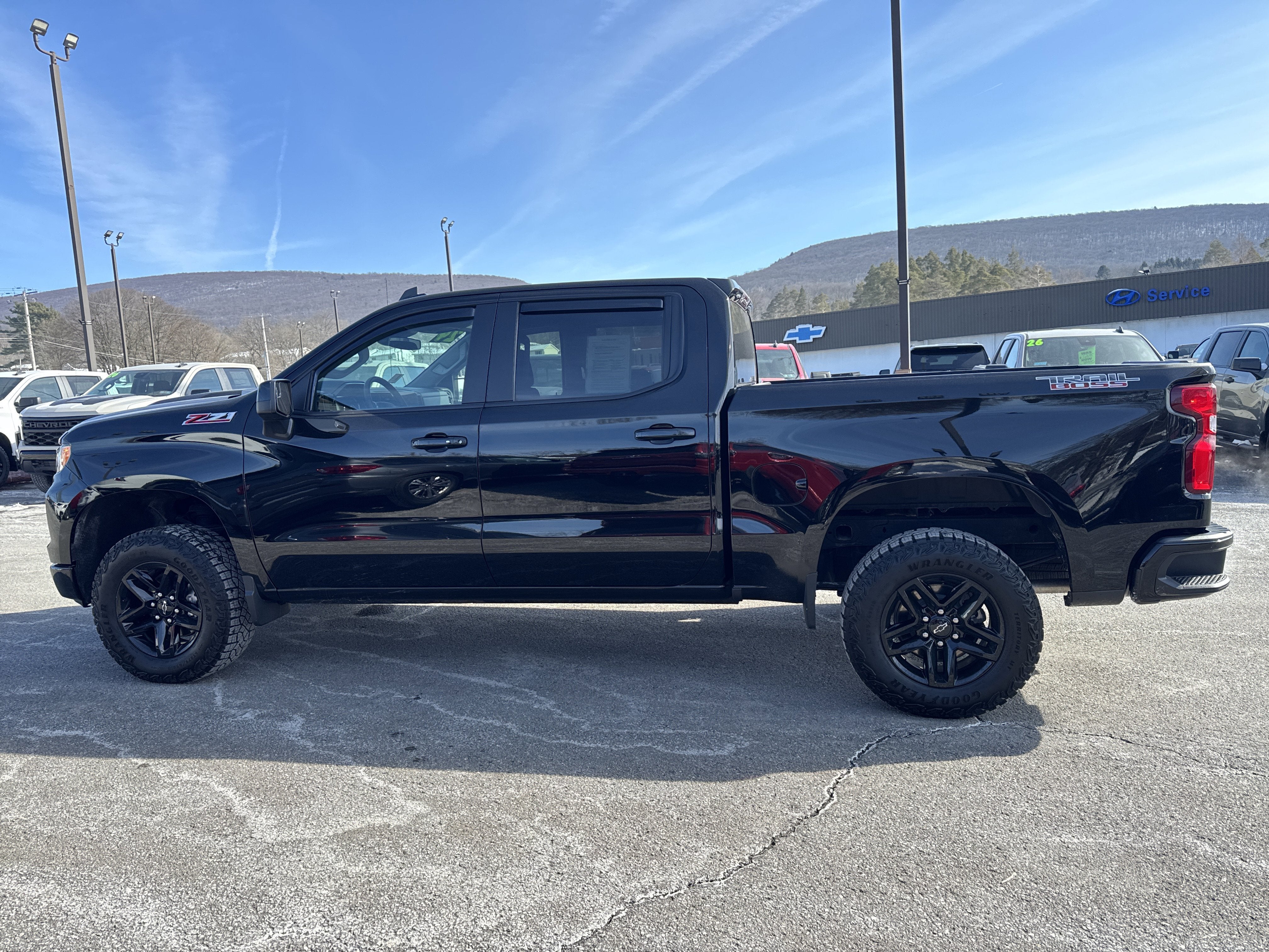 2024 Chevrolet Silverado 1500 LT Trail Boss
