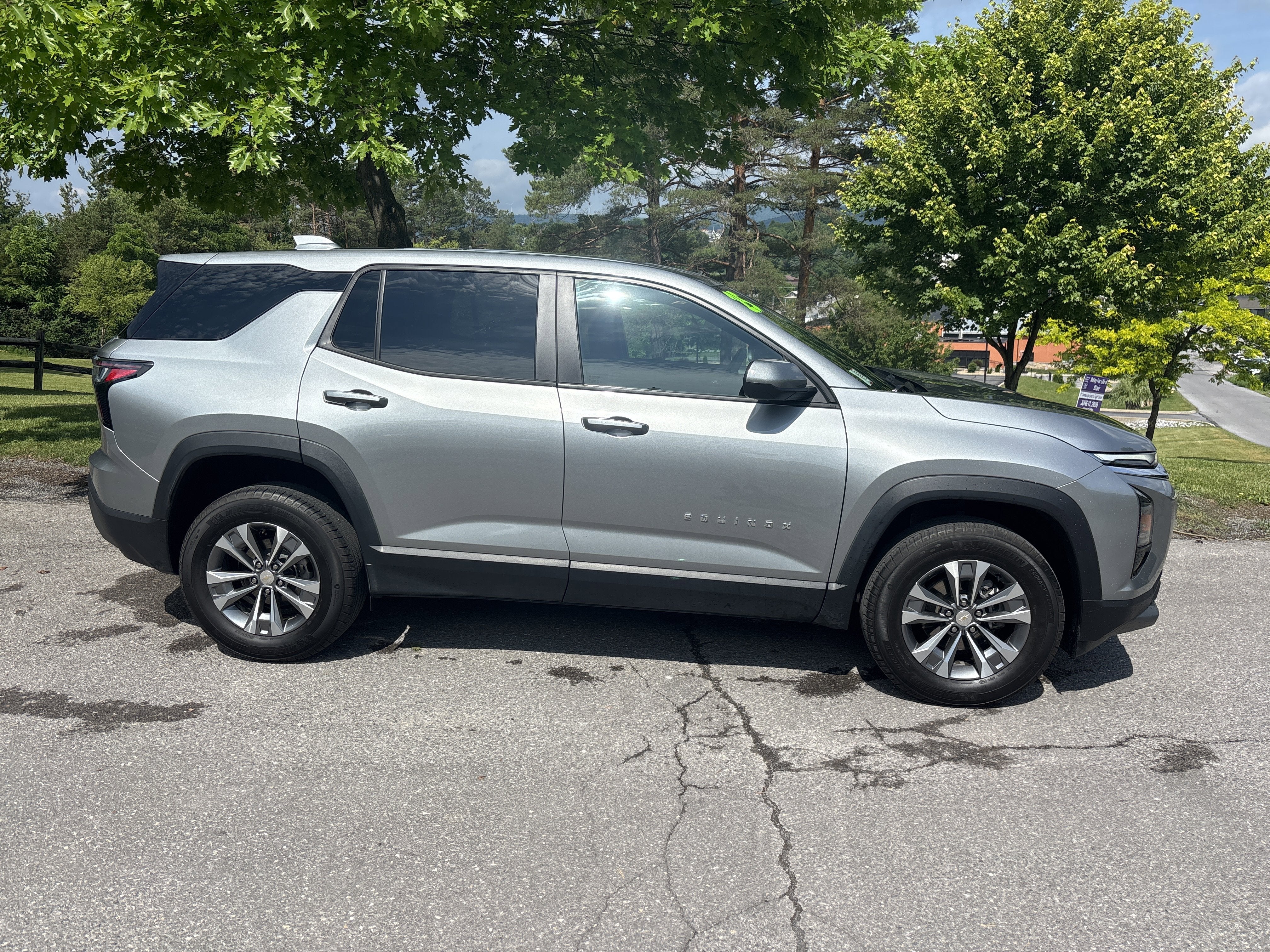 2025 Chevrolet Equinox AWD LT
