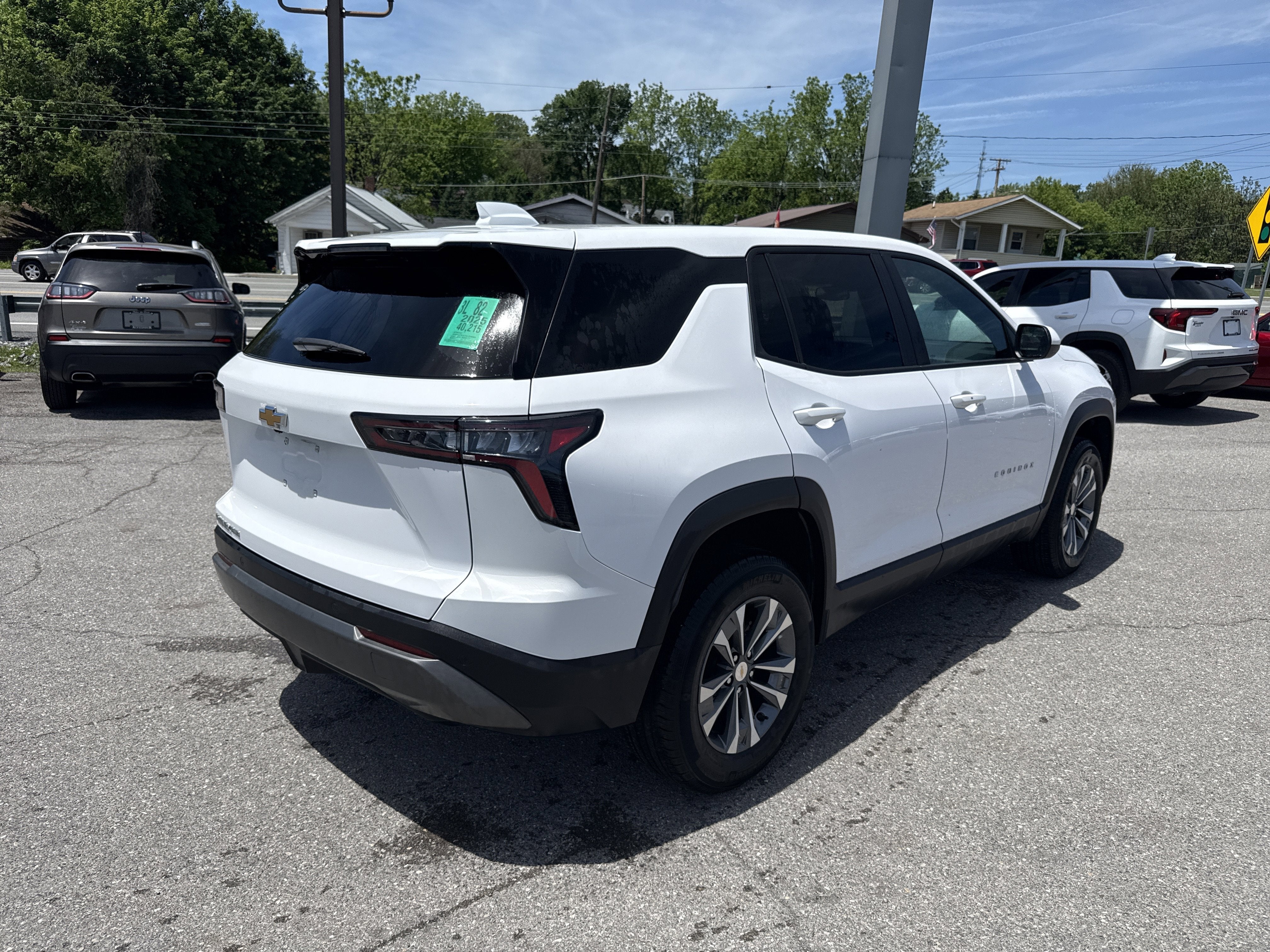 2025 Chevrolet Equinox AWD LT