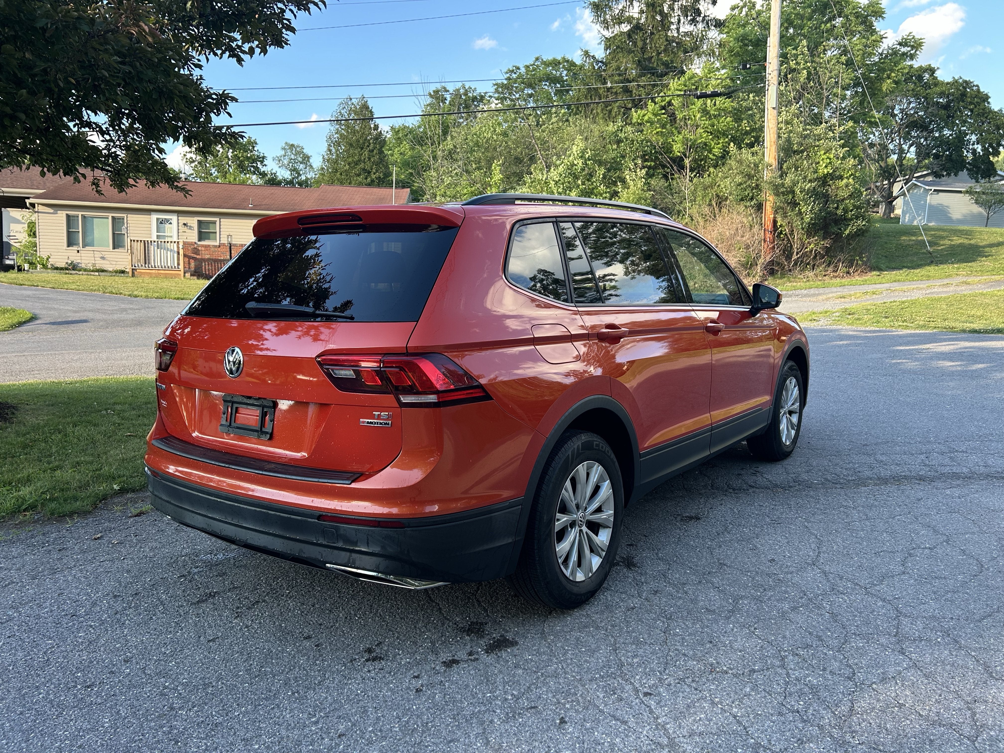2018 Volkswagen Tiguan S
