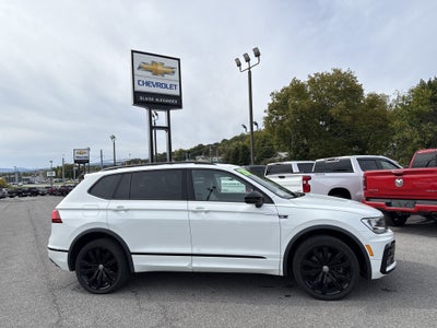 2020 Volkswagen Tiguan SE R-Line Black