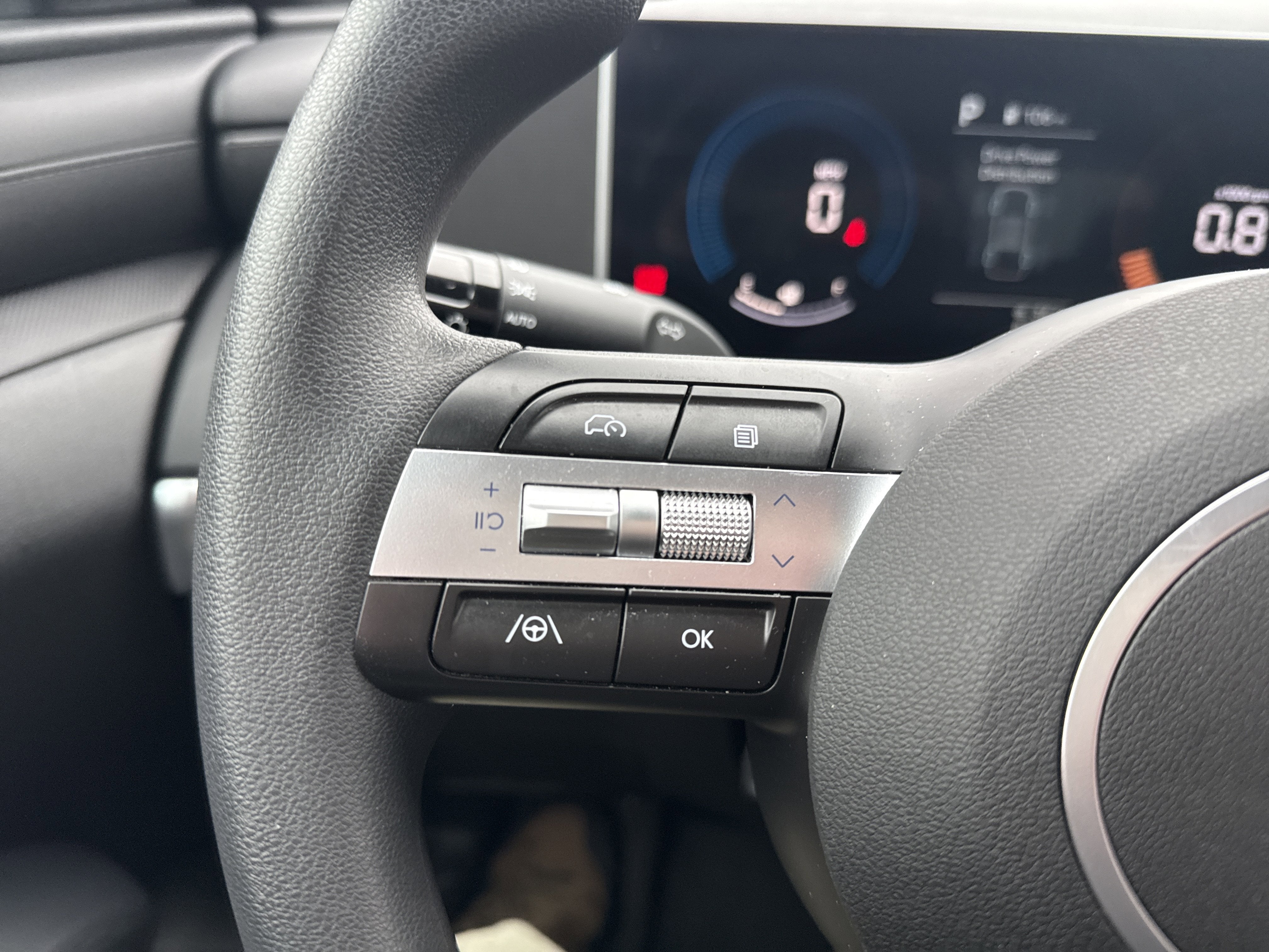 2025 Hyundai Santa Cruz SE