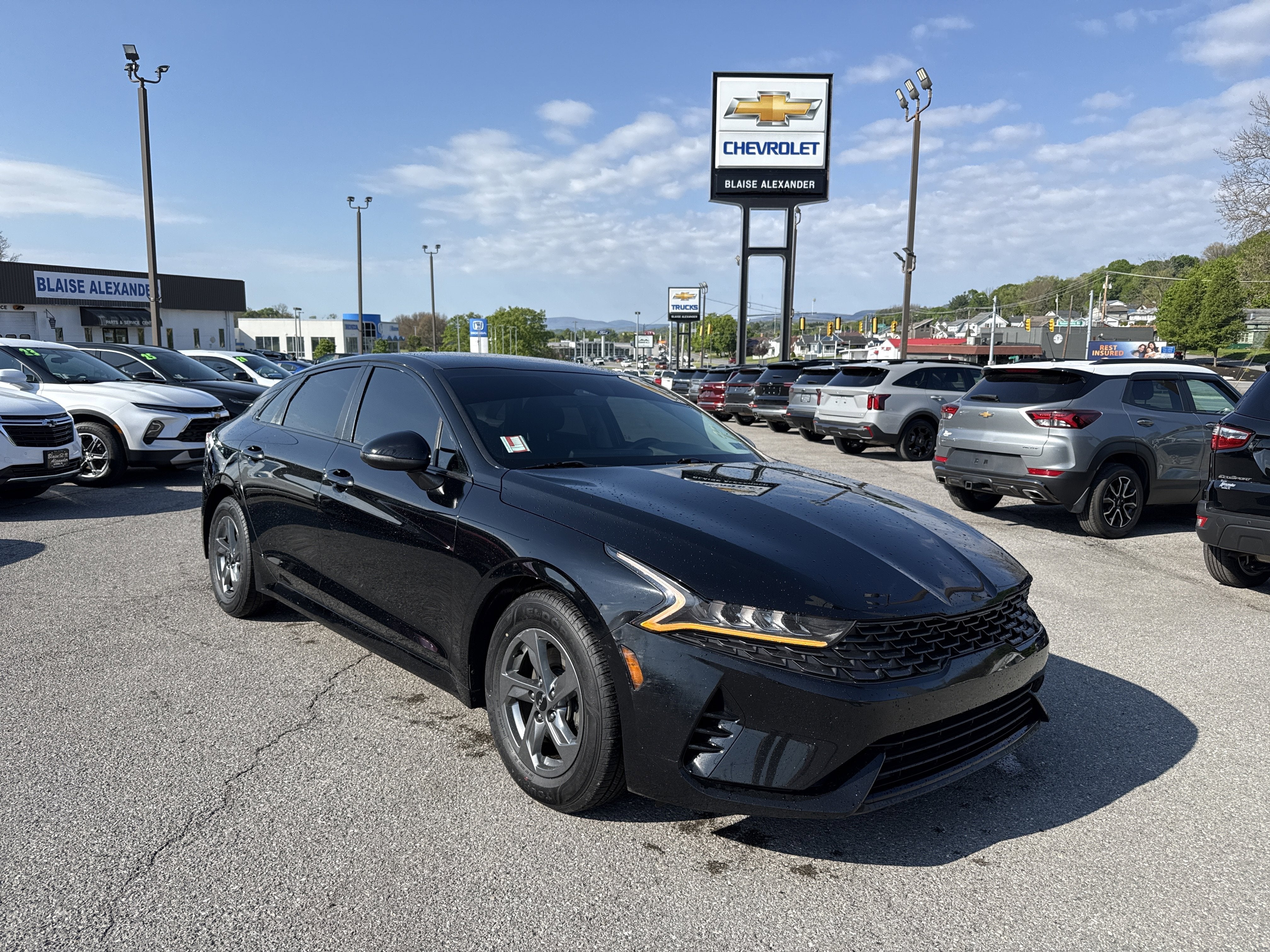 2022 Kia K5 LXS
