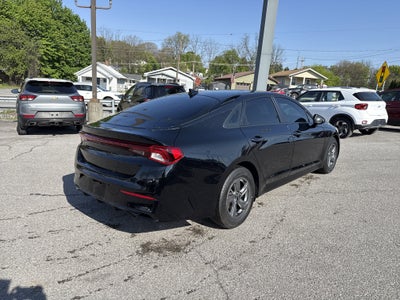 2022 Kia K5 LXS