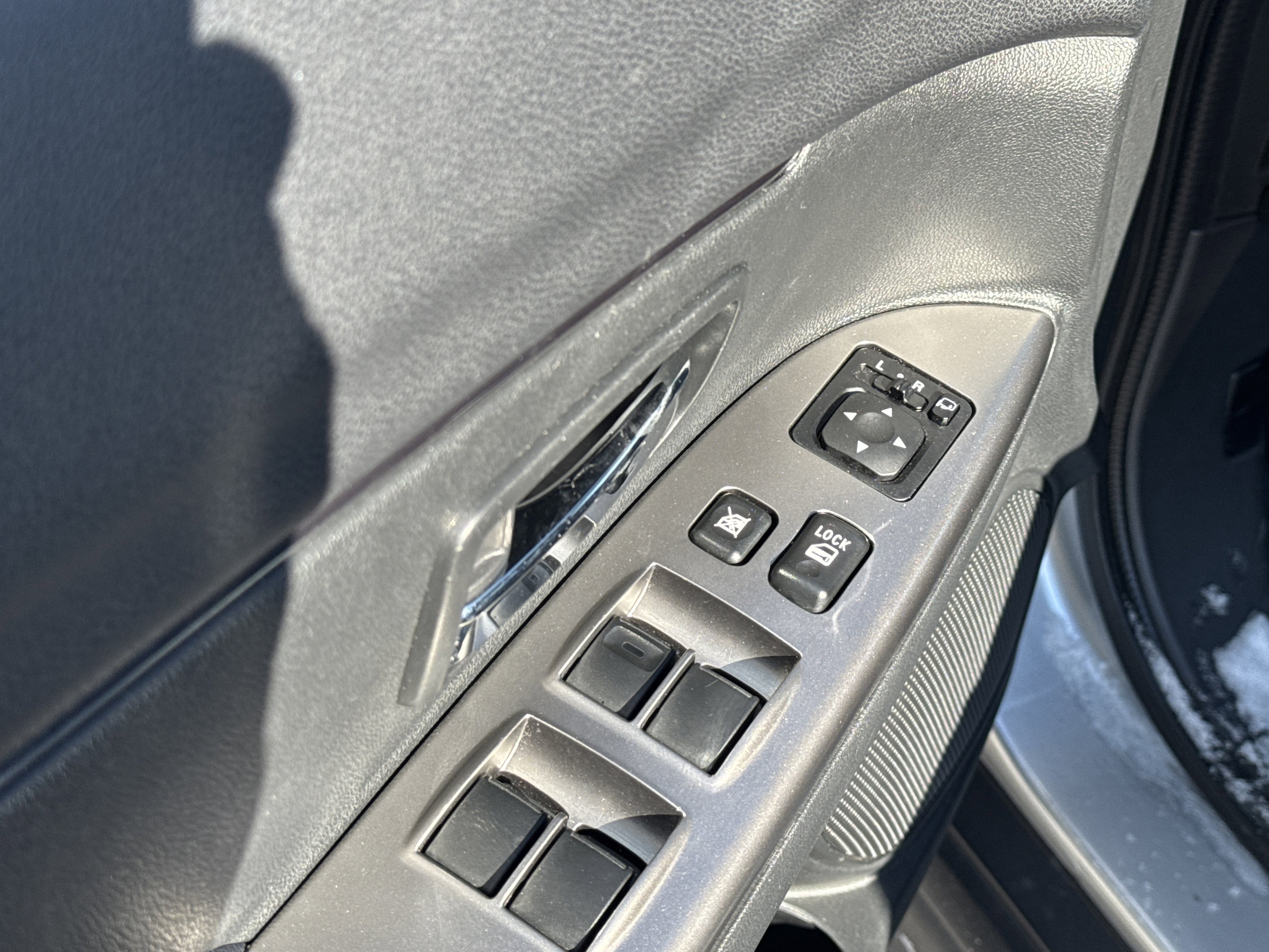 2025 Mitsubishi Outlander Sport ES