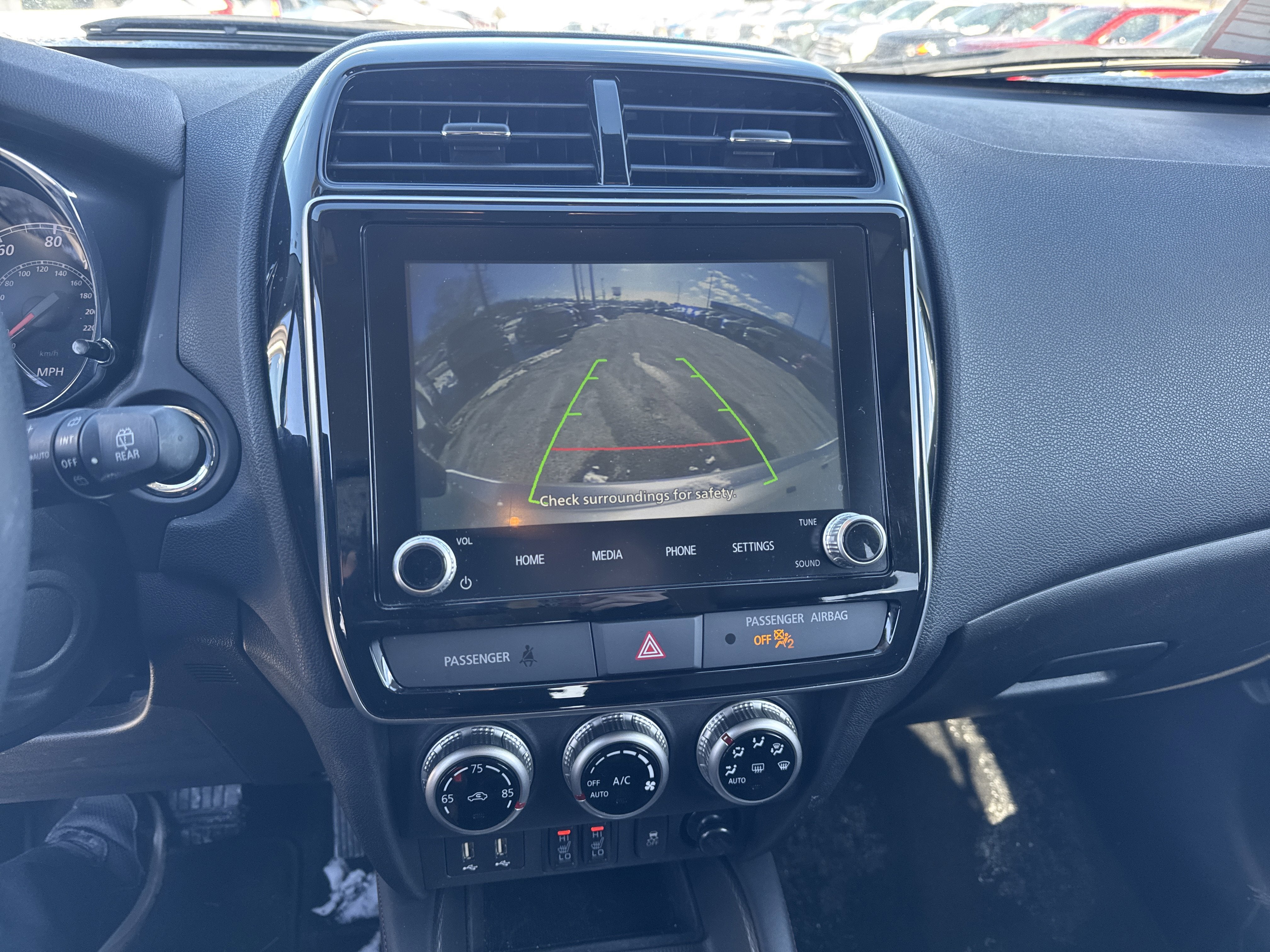 2025 Mitsubishi Outlander Sport ES