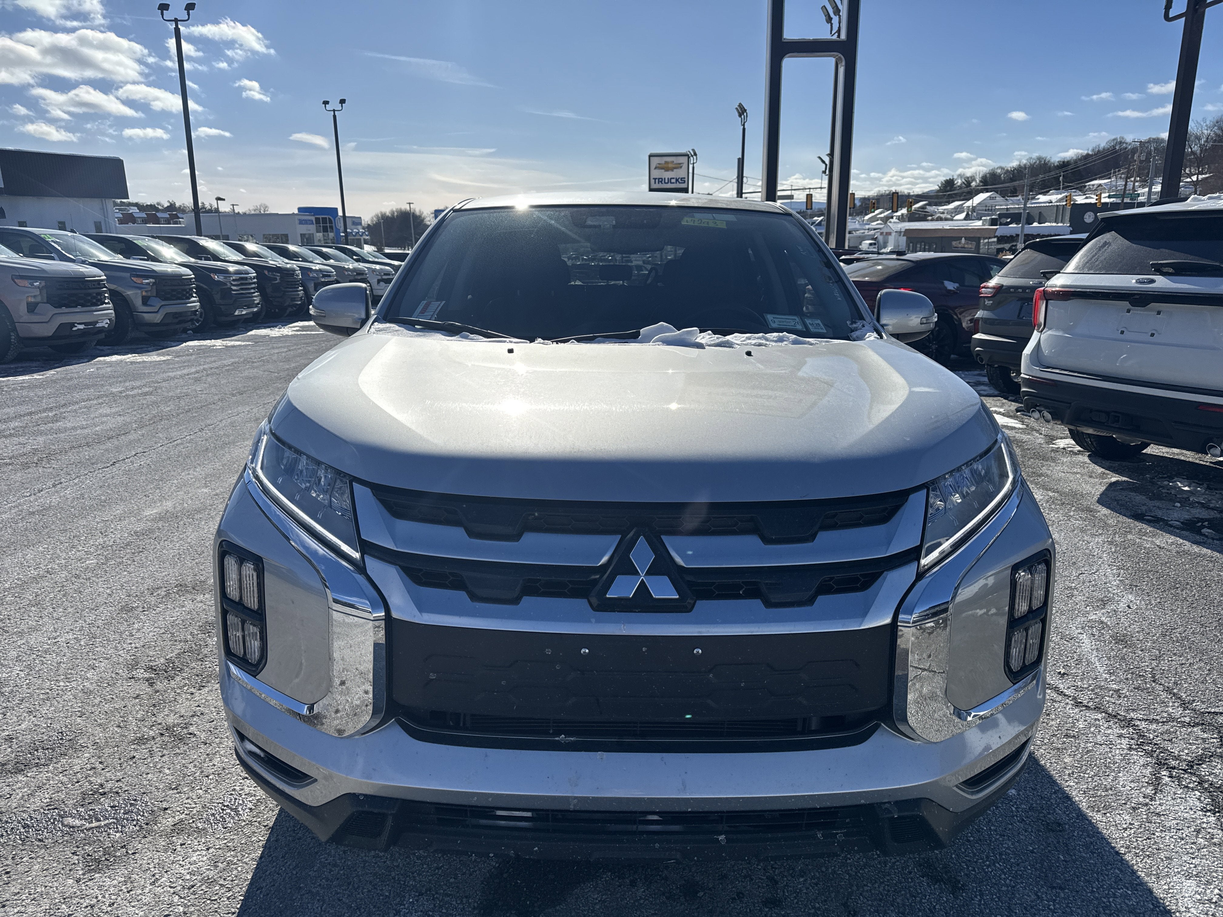 2025 Mitsubishi Outlander Sport ES