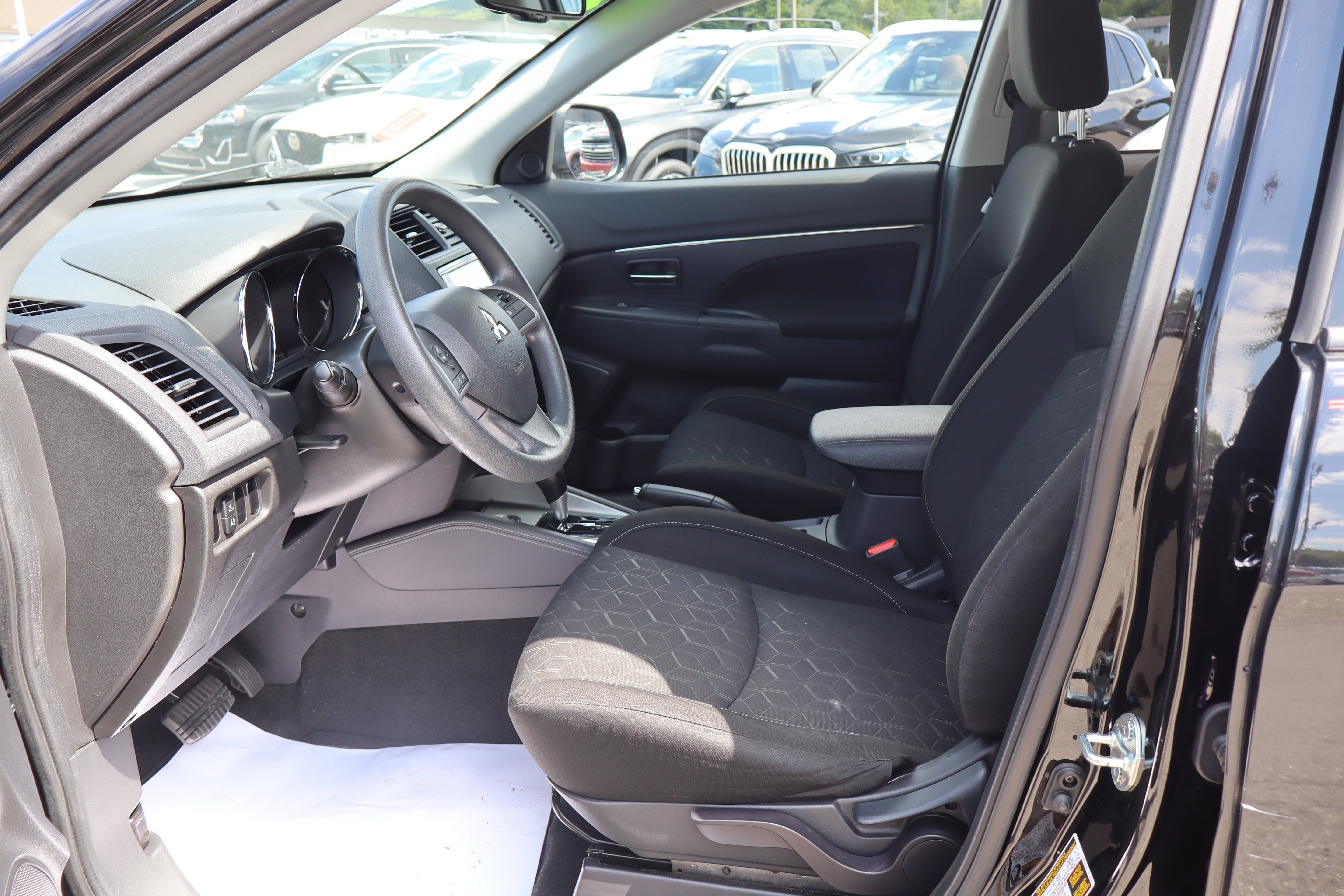 2022 Mitsubishi Outlander Sport Base