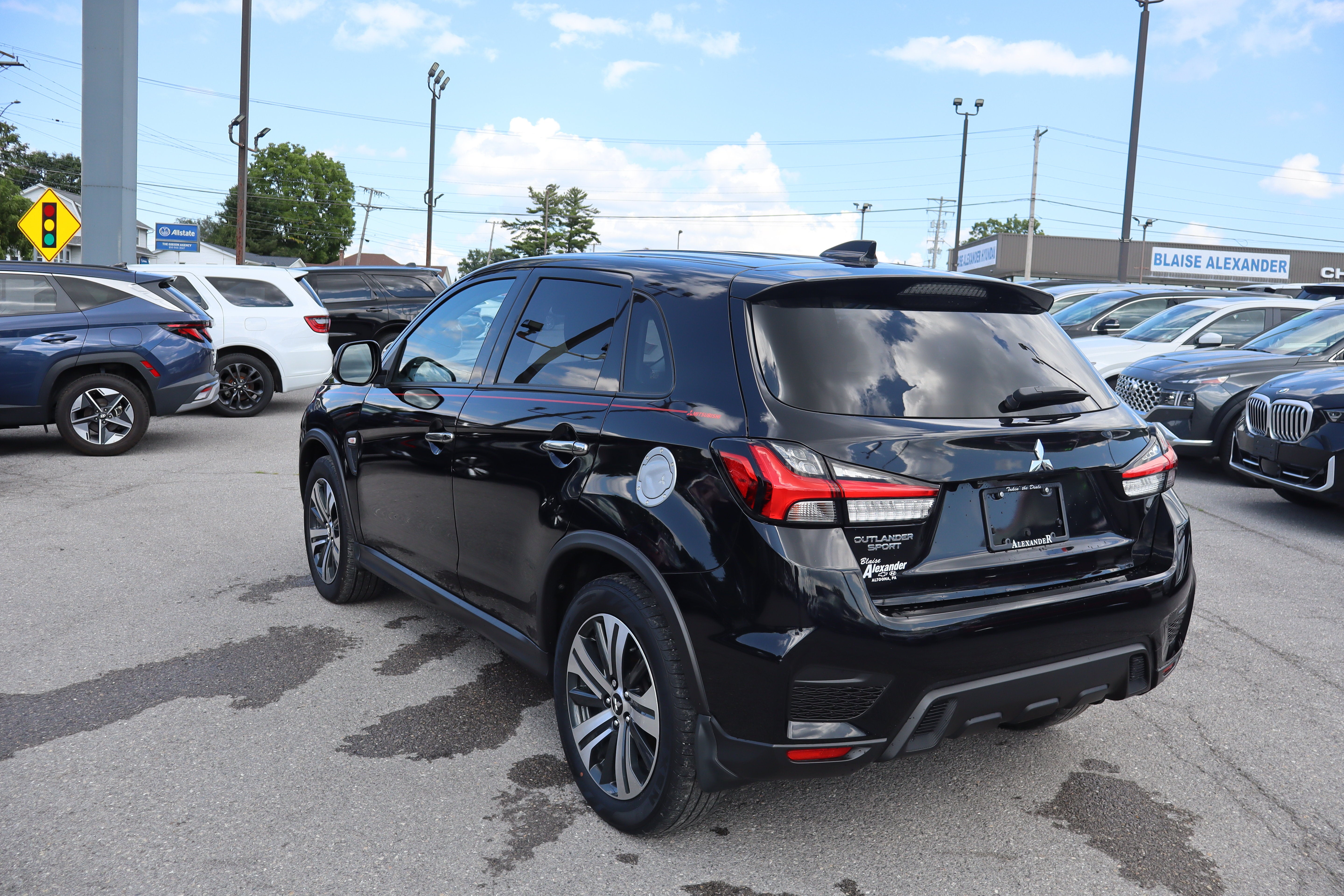 2022 Mitsubishi Outlander Sport Base