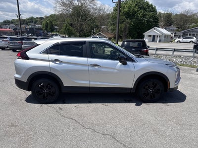 2022 Mitsubishi Eclipse Cross LE