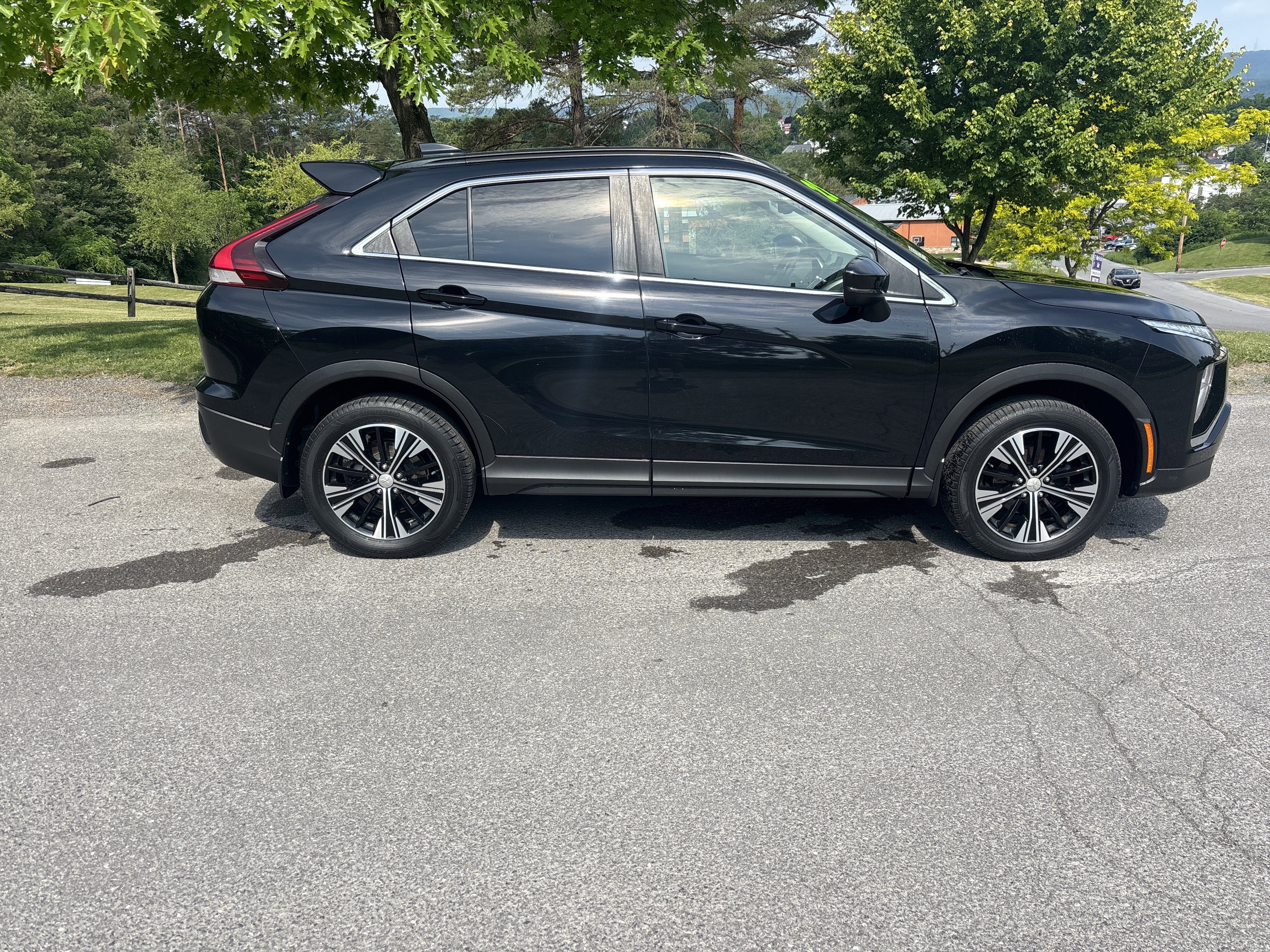 2022 Mitsubishi Eclipse Cross SE