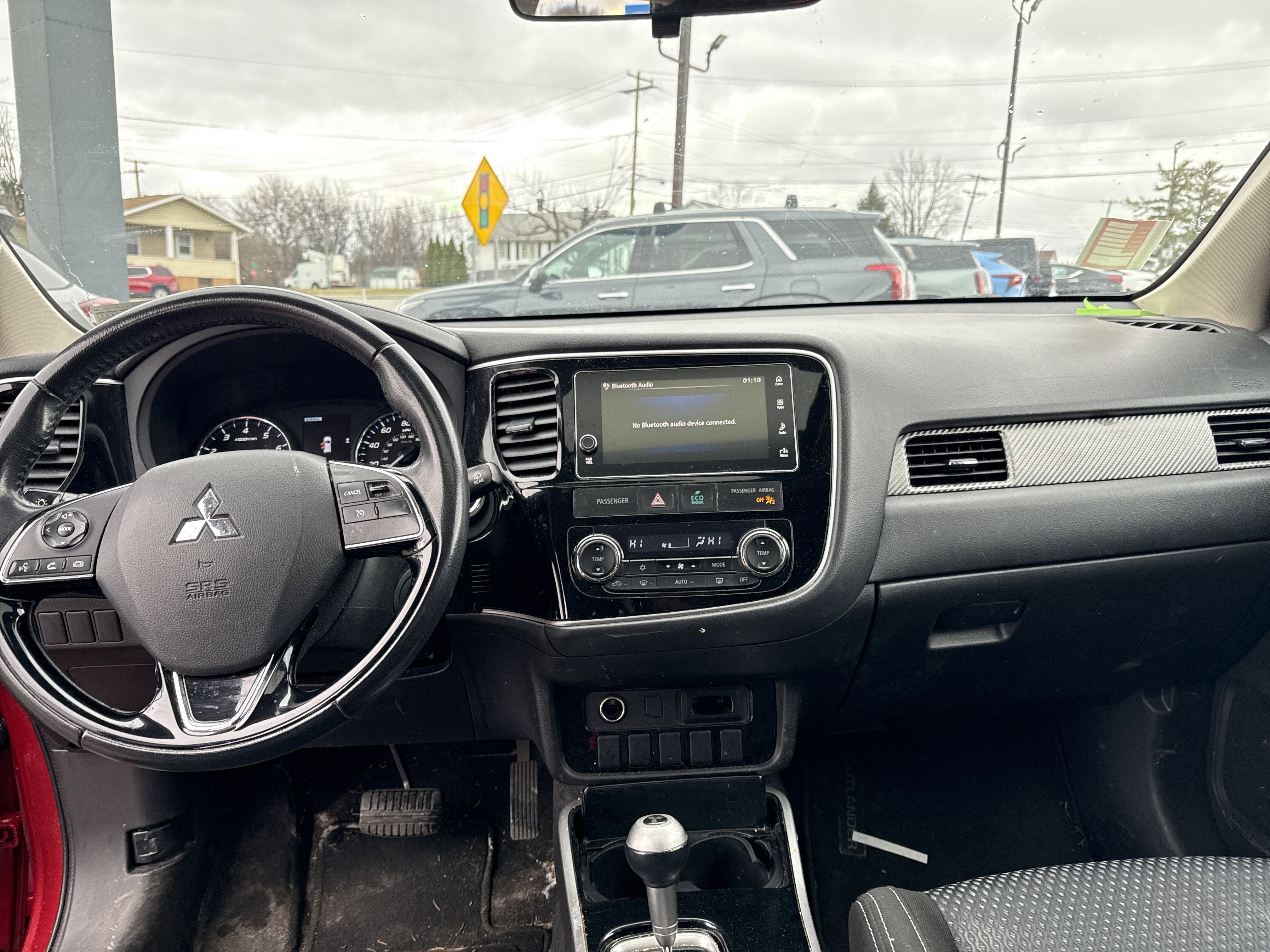 2017 Mitsubishi Outlander SE