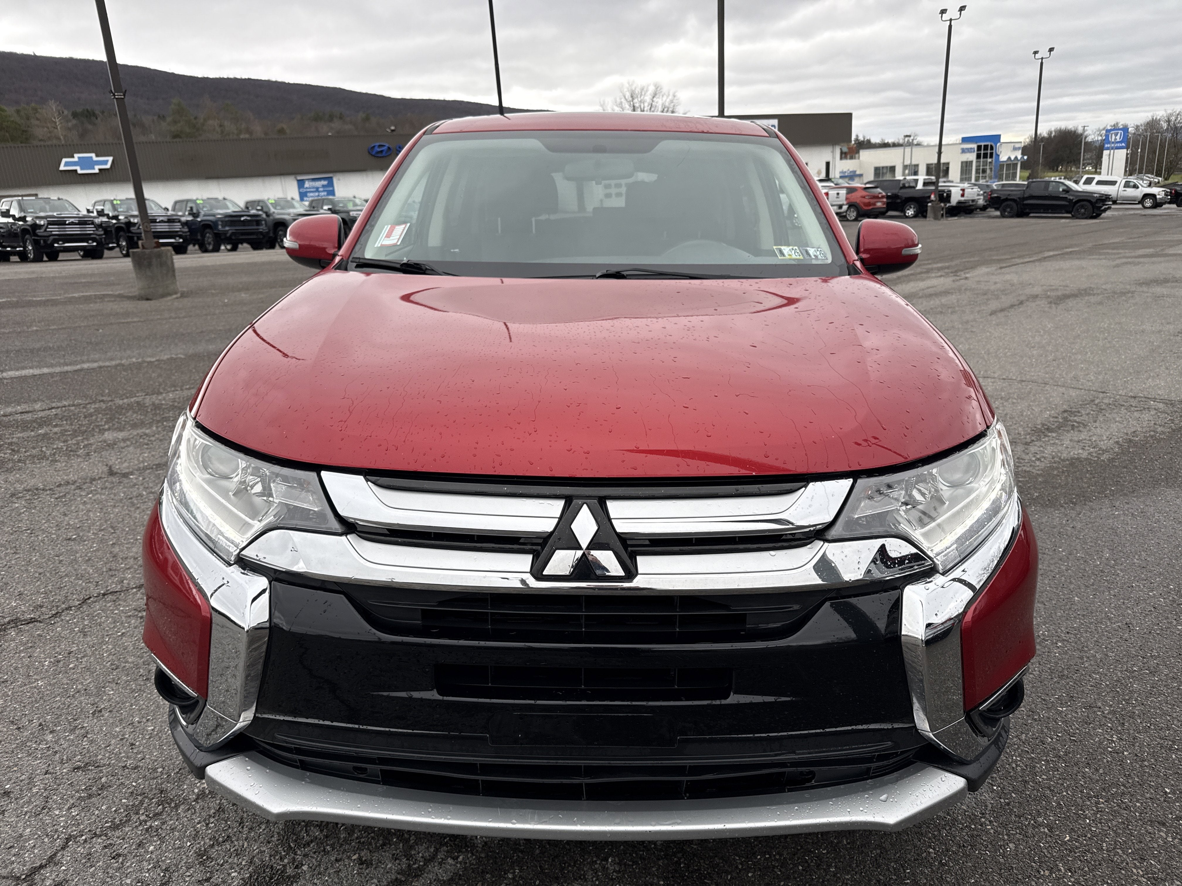 2017 Mitsubishi Outlander SE