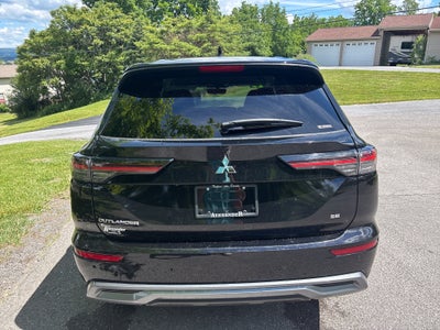 2025 Mitsubishi Outlander SE