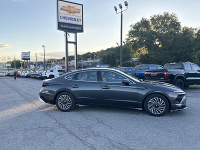 2025 Hyundai Sonata Hybrid Limited