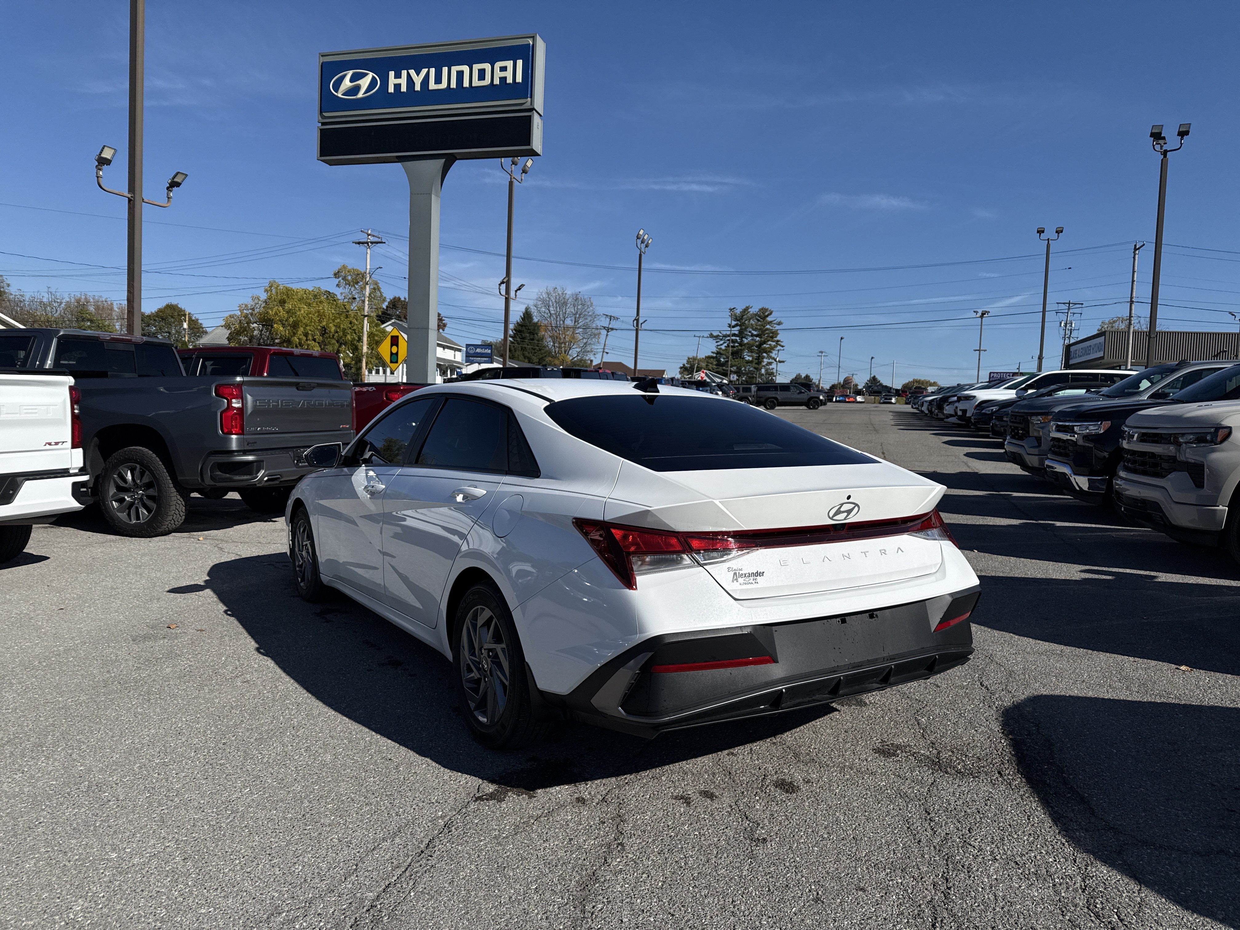 2024 Hyundai Elantra SEL