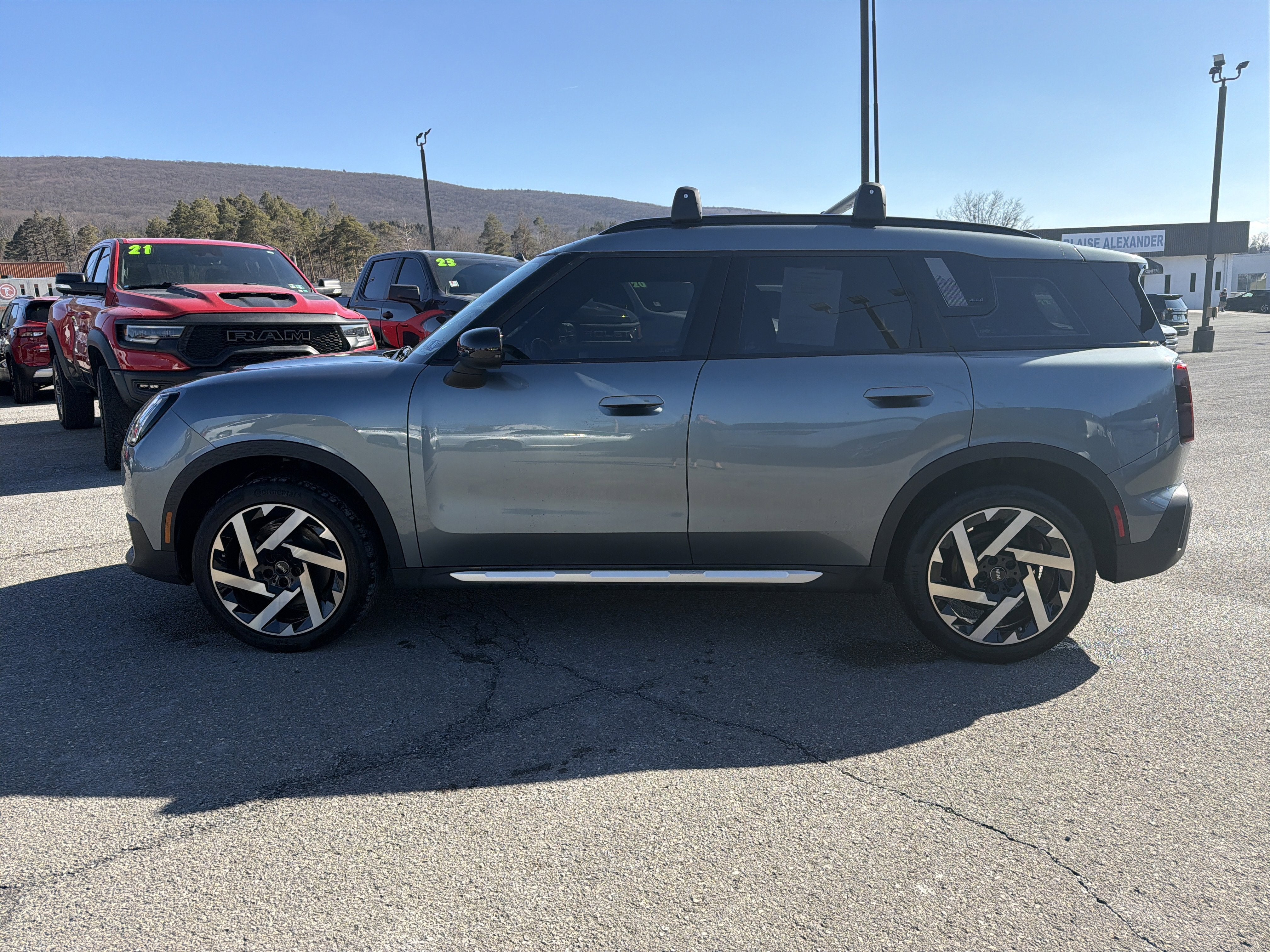2025 MINI Countryman S