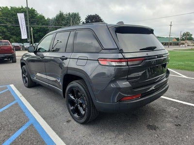 2022 Jeep Grand Cherokee Altitude 4x4
