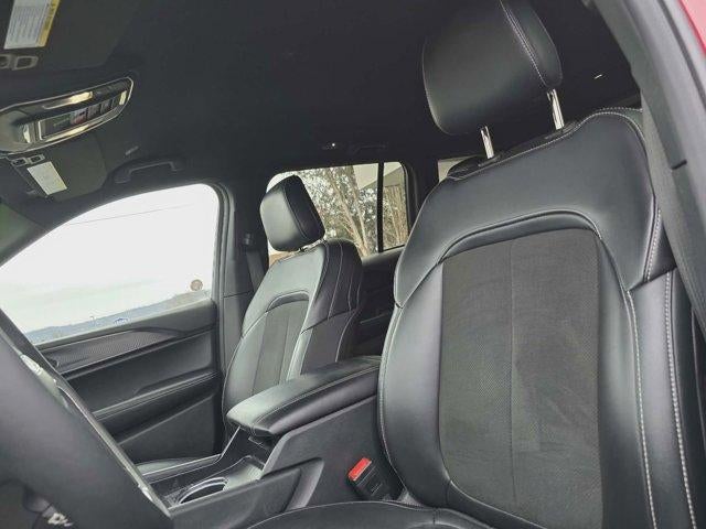 2025 Jeep Grand Cherokee Altitude 4x4