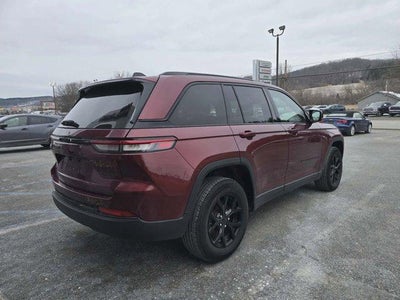 2025 Jeep Grand Cherokee Altitude 4x4