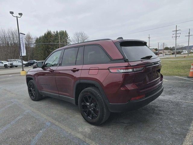 2025 Jeep Grand Cherokee Altitude 4x4