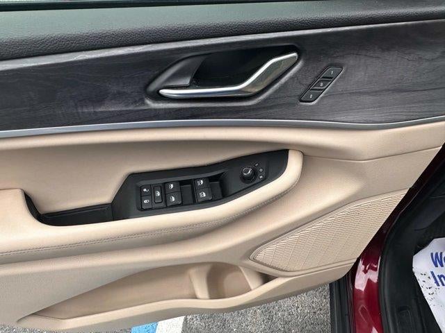 2025 Jeep Grand Cherokee L Limited 4x4