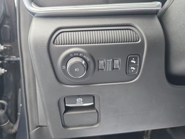 2024 Jeep Wagoneer Series II Carbide 4x4