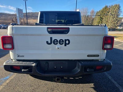 2021 Jeep Gladiator Freedom 4x4 *Ltd Avail*
