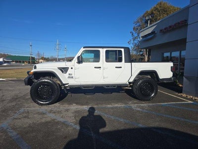 2021 Jeep Gladiator Freedom 4x4 *Ltd Avail*