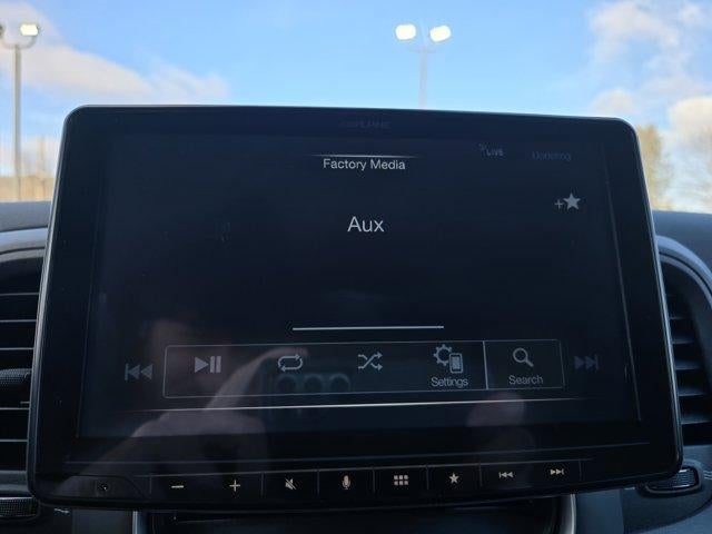 2019 RAM 1500 Classic Express 4x4 Crew Cab 5'7" Box