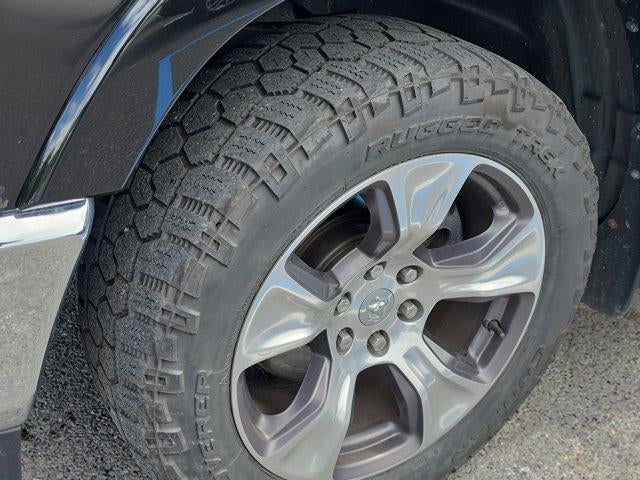 2019 RAM 1500 Laramie 4x4 Quad Cab 6'4" Box