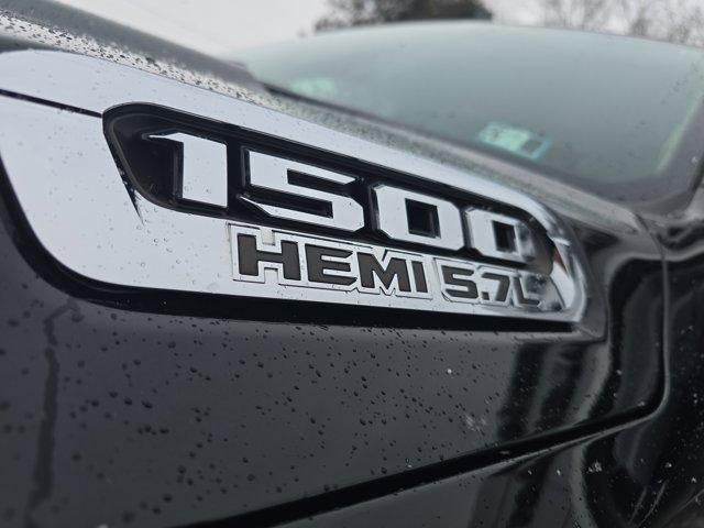 2020 RAM 1500 Big Horn 4x4 Crew Cab 5'7" Box