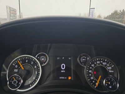 2020 RAM 1500 Big Horn 4x4 Crew Cab 5'7" Box