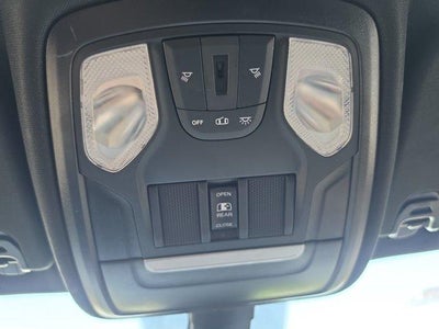 2022 RAM 1500 Big Horn 4x4 Crew Cab 5'7" Box