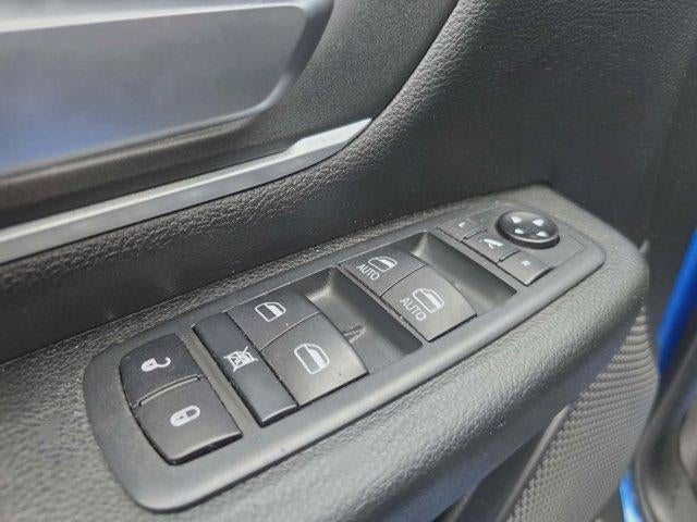 2020 RAM 1500 Big Horn 4x4 Crew Cab 5'7" Box