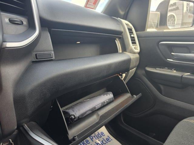 2021 RAM 1500 Big Horn 4x4 Crew Cab 6'4" Box