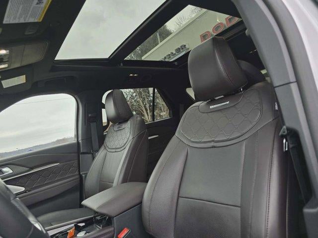 2025 Ford Explorer Platinum 4WD