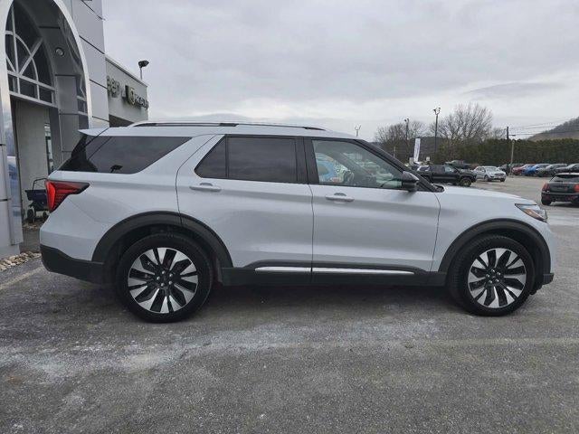 2025 Ford Explorer Platinum 4WD