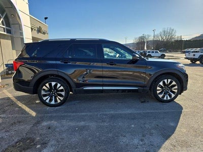 2025 Ford Explorer Platinum 4WD