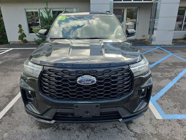 2025 Ford Explorer ST-Line 4WD