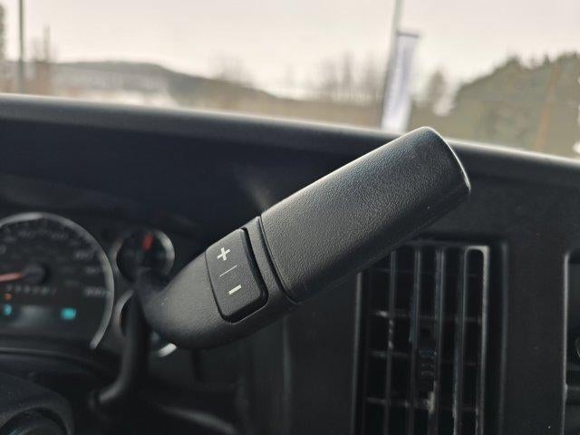 2020 Chevrolet Express Passenger 3500 Extended Wheelbase Rear-Wheel Drive 1LS