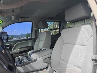 2017 Chevrolet Silverado 2500 HD Crew Cab Standard Box 4-Wheel Drive Work Truck